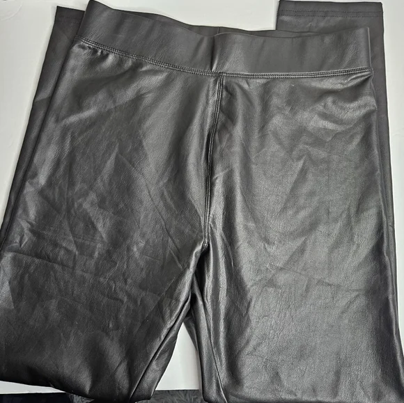 CI Sono Black Faux Leather Leggings Stretch Vegan Leather NWOT Ladies Size XL - Picture 9 of 11